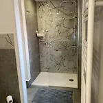 Royal House Bed & Breakfast