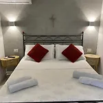 Royal House 4* Catania