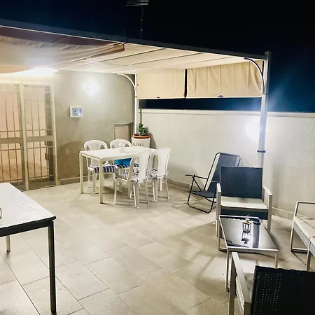 Bed & Breakfast Royal House 4*